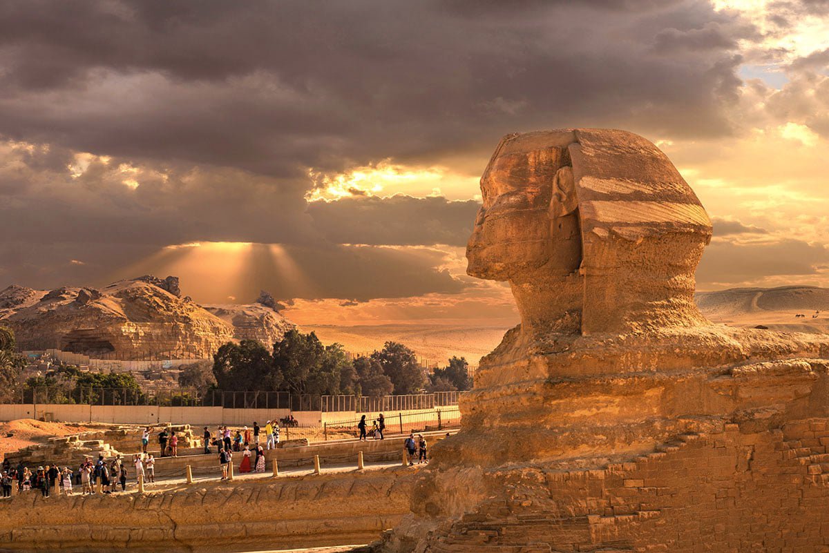 1-day Egypt tour featuring the Giza Pyramids, Egyptian Museum, and Coptic Cairo