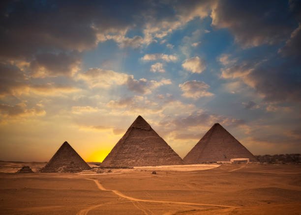 Enjoy an 11-day Egypt tour featuring 3 nights in Cairo and a scenic 7-night Nile Cruise