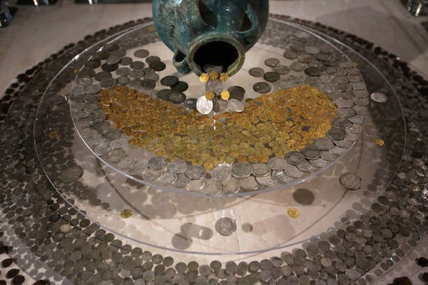 CAIRO, EGYPT,AUGUST 22: A view inside Egypt's museum of Islamic art, that includes many archaeological holdings dating back to the Islamic era, amounting to one hundred thousand artifacts from different eras such as the Umayyad, Abbasid, Tulunid and Persian on August 22, 2022 in Cairo, Egypt. The Museum of Islamic Art in Cairo, Egypt houses an exceptional collection of rare woodwork and plaster artifacts, as well as metal, ceramic, glass, crystal, and textile objects of all periods, from all over the Islamic world. (Photo by Fadel Dawod/Getty Images)